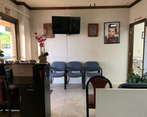 Straight Razor Haircut caruthers ca 